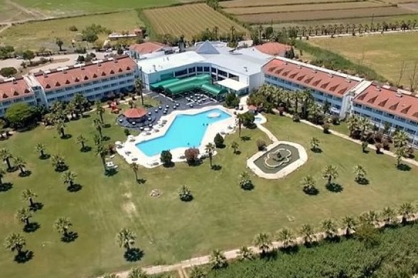 Pamukkale'de 161.456 M² Arsa Üzerinde Fırsat Satılık Otel